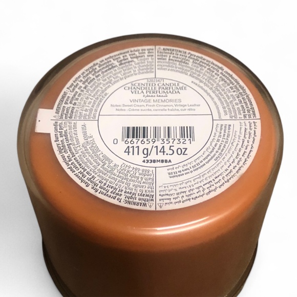 B&BW Vintage Memories Candle - Picture 3 of 4